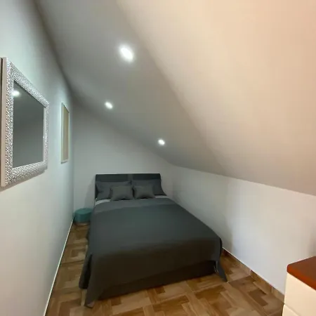 Mario Guest house